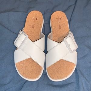 Clarks cloudsteppers sandals